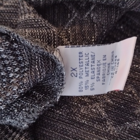 🆕2X Metallic KNIT Stretch Chrome PLUS Sleeveless Patterned Top!! Nicer IRL!! - Picture 6 of 6